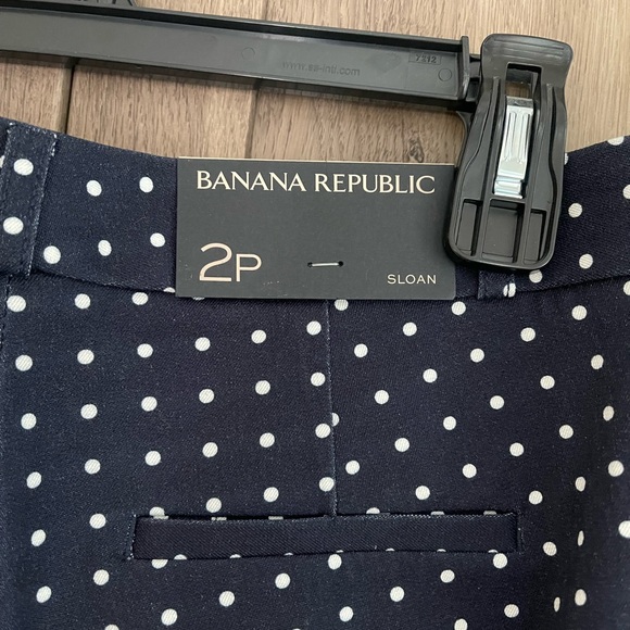 NWT BANANA REPUBLIC SLOAN PETITE PANTS SIZE 2P - Picture 6 of 7